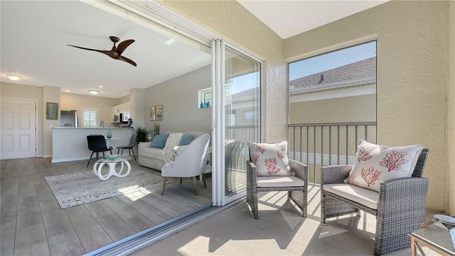 UNIT-305 - 19325 Water Oak Dr, Condo with 2 bedrooms, 1 bathrooms and null parking in PORT CHARLOTTE FL | Image 9
