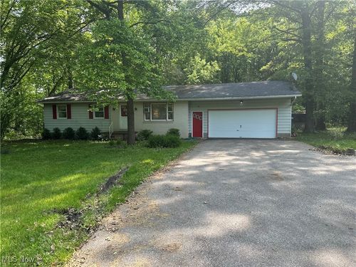 1075 Ne River Rd, Lake Milton, OH, 44429-9787 | Card Image