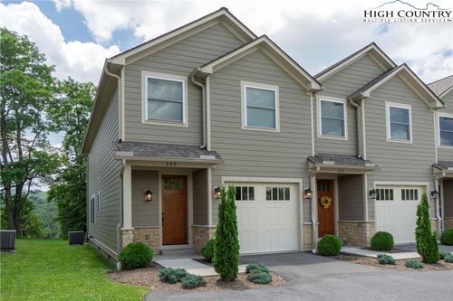 143-143 Oldfield Dr, Boone, NC, 28607-7026 | Card Image
