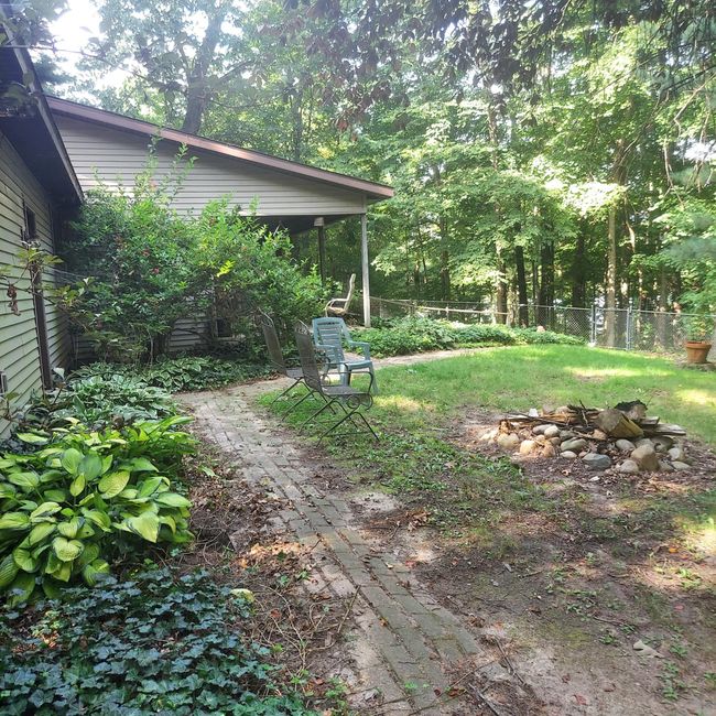 405 Buck Rd, Home with 2 bedrooms, 2 bathrooms and null parking in Coldwater MI | Image 14