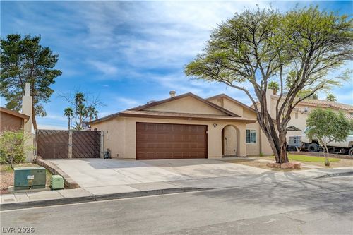 6841 Calella Dr, Las Vegas, NV, 89103-2008 | Card Image