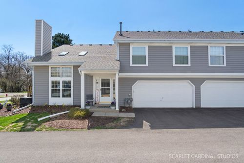 3s130 Timber Dr, Warrenville, IL, 60555-2482 | Card Image