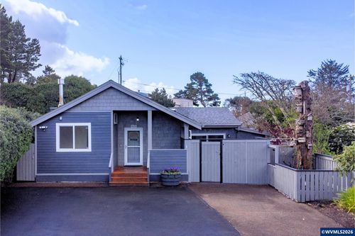 1626 Nw 21st St, Lincoln City, OR, 97367-3809 | Card Image