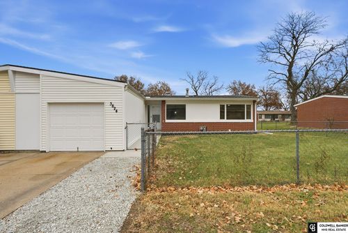 3824 Nw 50th St, Lincoln, NE, 68524-1207 | Card Image