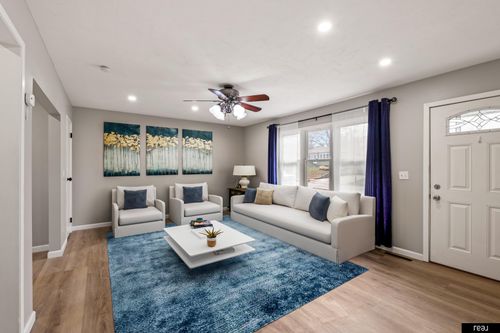 7347 S 72nd Ave, La Vista, NE, 68128-2622 | Card Image