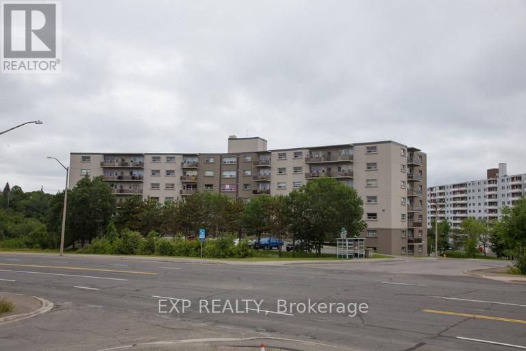 Residential Lease in Sudbury Remote Area