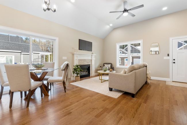 4B Debbie Lane, Condo with 2 bedrooms, 2 bathrooms and null parking in Amherst NH | Image 7