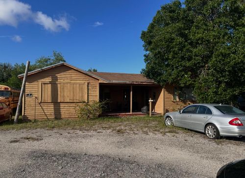 906 Angle Rd, Fort Pierce, FL, 34947-1702 | Card Image