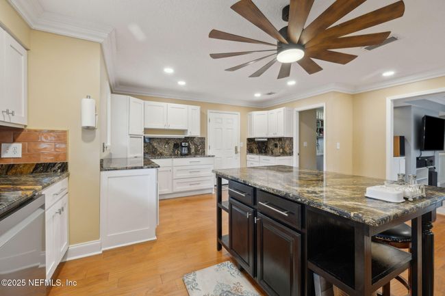 11257 Portside Dr, House other with 4 bedrooms, 3 bathrooms and null parking in Jacksonville FL | Image 17