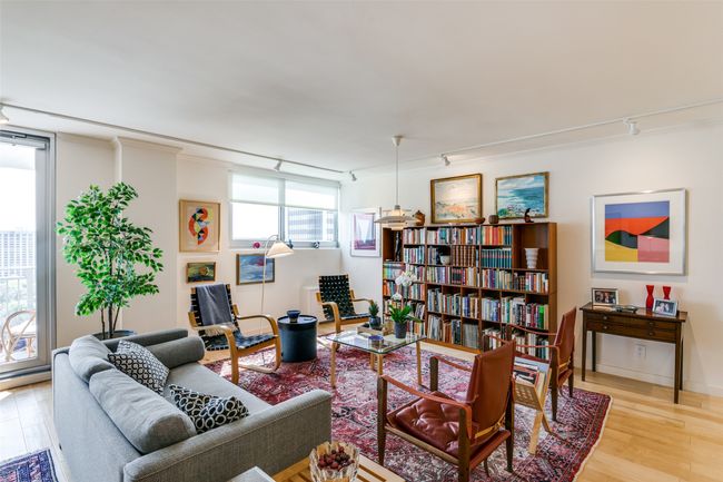 APT-2214 - 3883 Turtle Creek Blvd, Condo with 2 bedrooms, 2 bathrooms and null parking in Dallas TX | Image 15