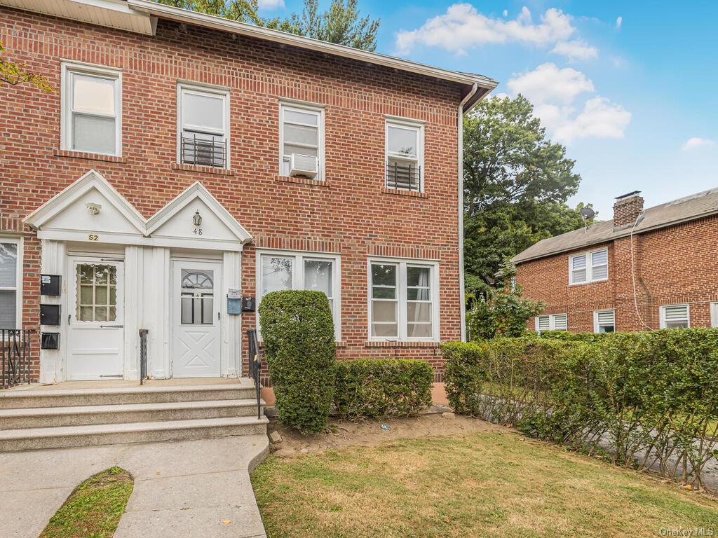Tibbetts Rd, Yonkers, NY 10705
