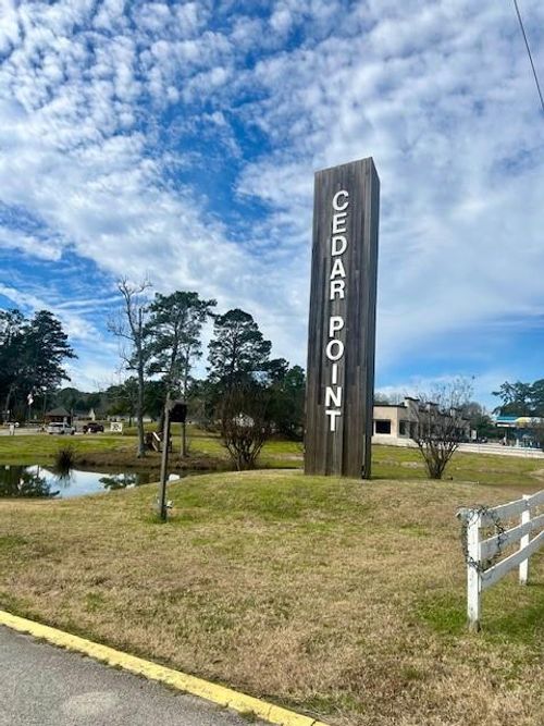 157 Honeysuckle, Livingston, TX, 77351-1097 | Card Image