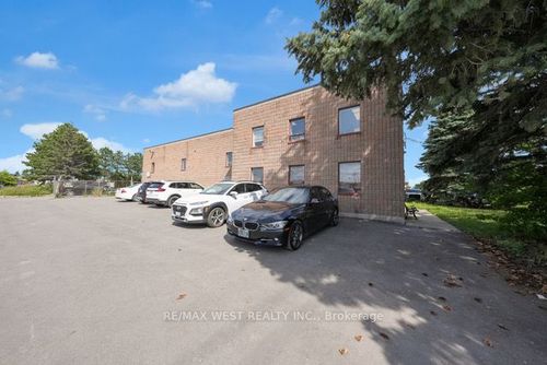 477 Piercey Rd, Bolton, ON, L7E5B8 | Card Image