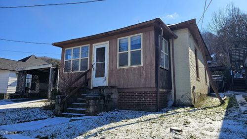 521 Kentucky Avenue, Norton, VA, 24273 | Card Image