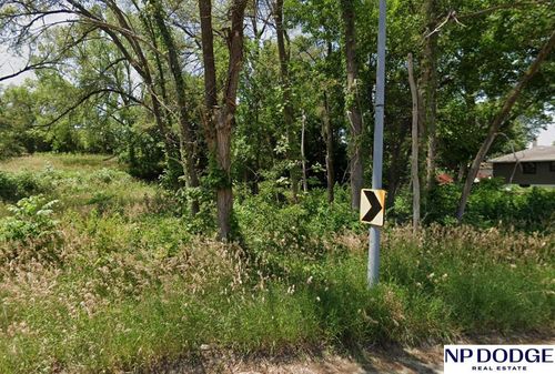 4215 Ellison Ave, Omaha, NE, 68111-1437 | Card Image