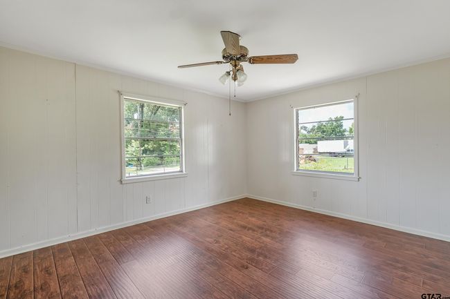 559 N Elm St, House other with 3 bedrooms, 2 bathrooms and null parking in Frankston TX | Image 19