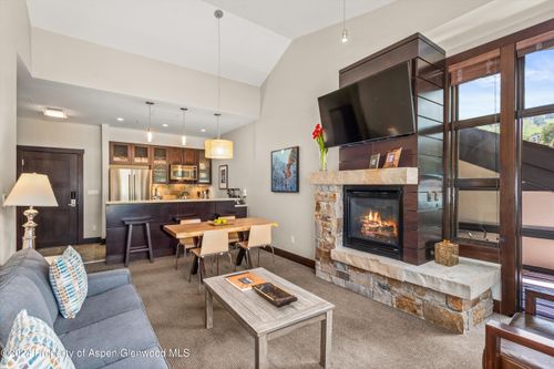 2303-120 Carriage Way, Snowmass Village, CO, 81615-5450 | Card Image