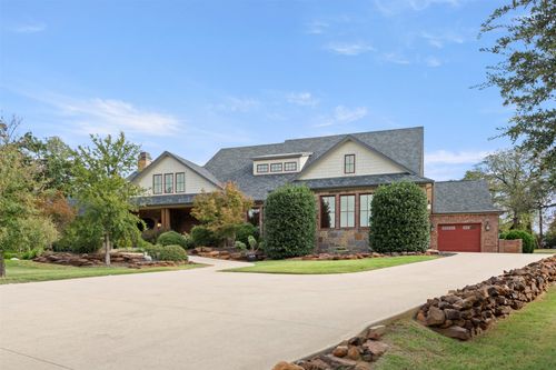 200 Regency Ct, Denton, TX, 76210-8501 | Card Image