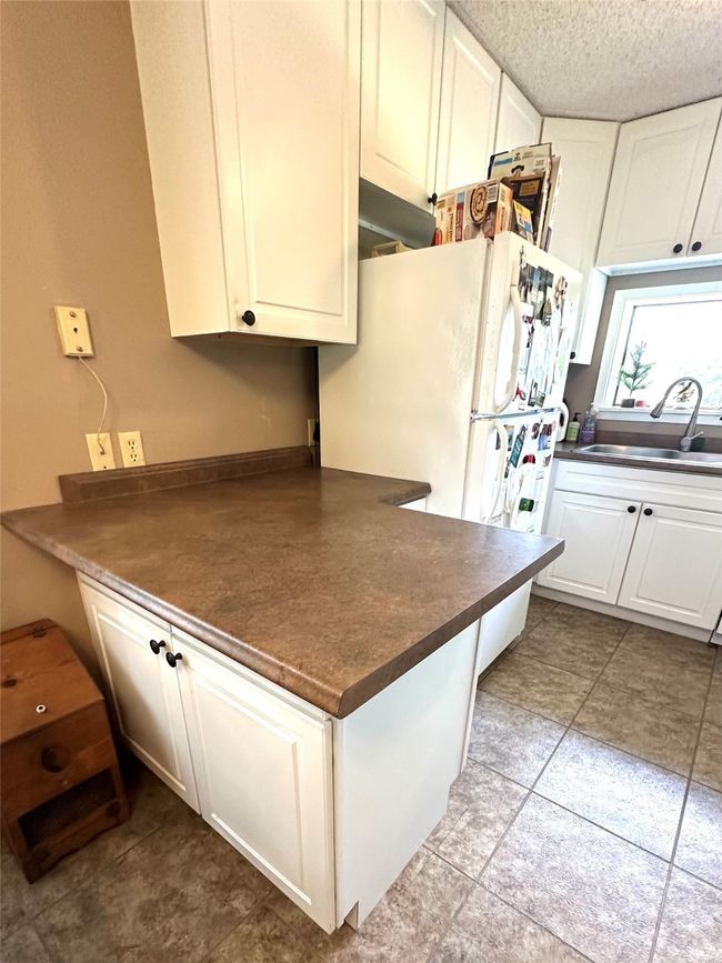 500 Apache Trl, House other with 3 bedrooms, 3 bathrooms and null parking in Comanche TX | Image 21