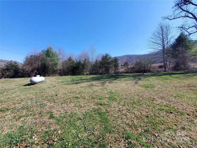 57 Paul Ridge Rd, House other with 3 bedrooms, 1 bathrooms and null parking in Newland NC | Image 6