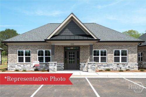 1060 Garland Dr, Bogart, GA, 30622-3200 | Card Image