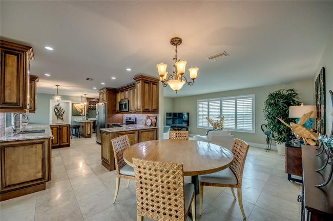 925 Don Juan Ct, House other with 3 bedrooms, 2 bathrooms and null parking in PUNTA GORDA FL | Image 12