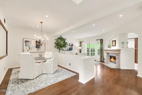 1002 Cherry Creek Cir, Westlake Village, CA, 91362-5483 | Card Image