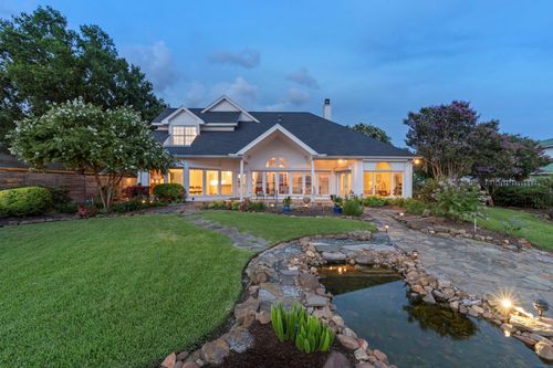 422 S Burnett Dr, Baytown, TX, 77520-1527 | Card Image