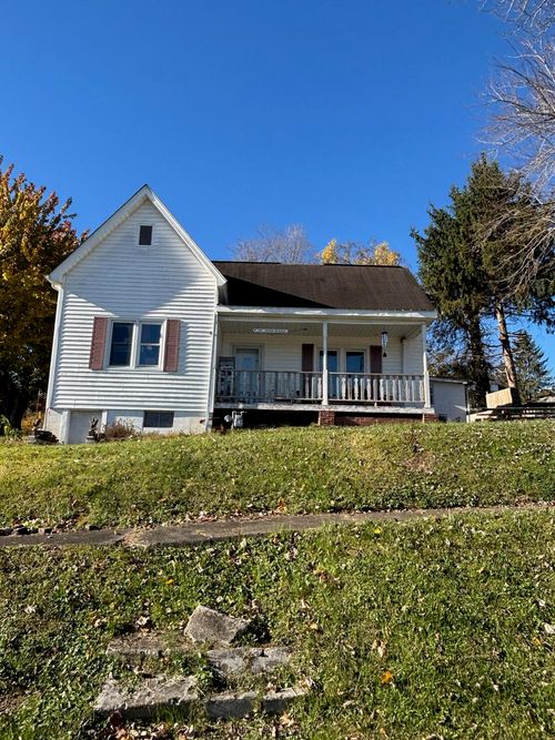 519 W 2nd St, London, KY, 40741-1889 | Card Image