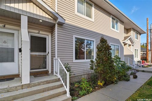 3-802 Av K N, Saskatoon, SK, S7L2N1 | Card Image