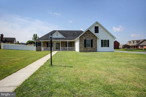 326 Leedy Way East E, CHAMBERSBURG, PA, 17202 | Card Image