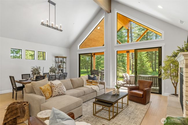 81 Plateau Loop, House other with 4 bedrooms, 4 bathrooms and 2 parking in Cle Elum WA | Image 14