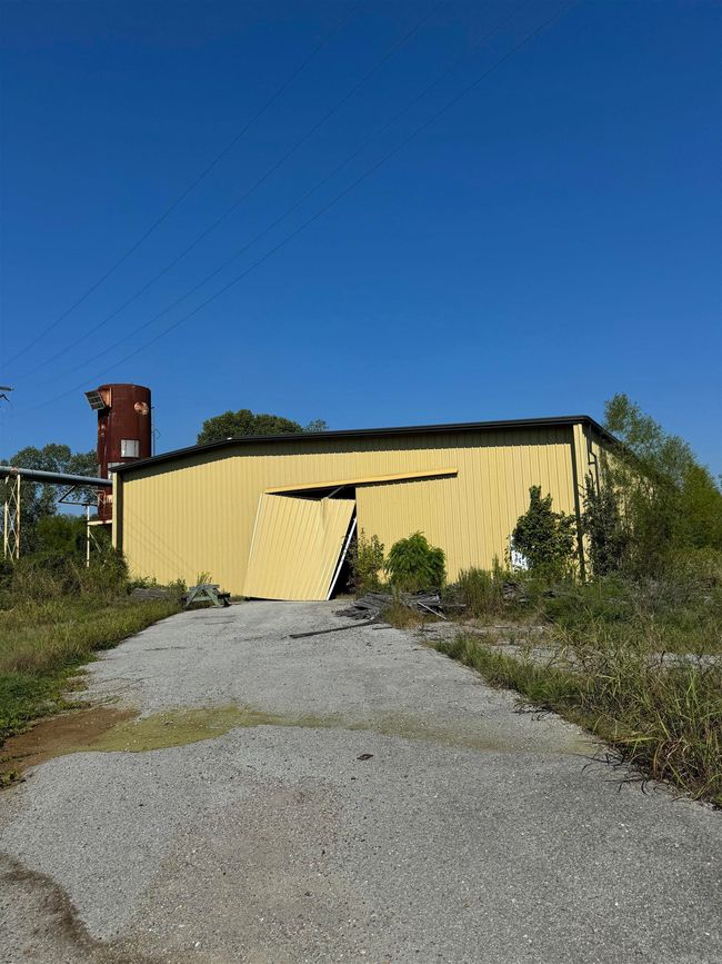 201 W First Street, Home with 0 bedrooms, 0 bathrooms and 20 parking in West Helena AR | Image 15