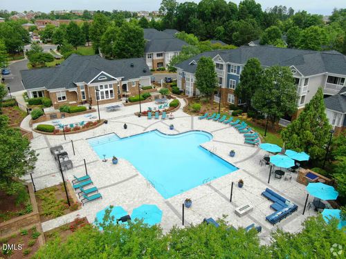 1br-100 Village Crossing Dr, Chapel Hill, NC, 27517-8945 | Card Image
