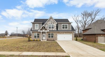 301 Bluebell Dr, House other with 5 bedrooms, 2 bathrooms and 2 parking in Clarksville TN | Image 3