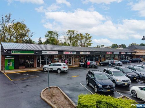 634 Westwood Ave, River Vale, NJ, 07675-6256 | Card Image