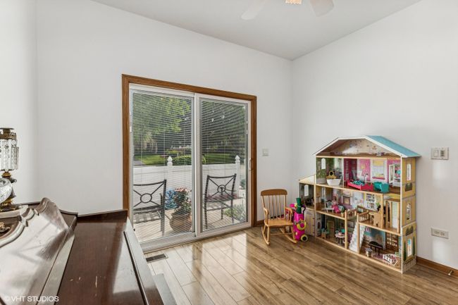 2326 Meadowcroft Ln, Townhouse with 2 bedrooms, 2 bathrooms and 2 parking in Grayslake IL | Image 15