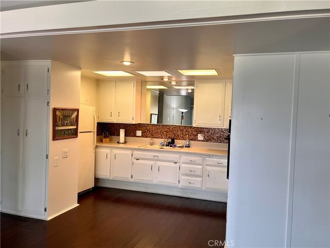 APT-1C - 1842 Thunderbird Dr, Home with 2 bedrooms, 1 bathrooms and null parking in Seal Beach CA | Image 9