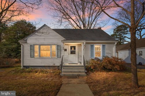 34 Meadow Ave, WYOMING, DE, 19934-1136 | Card Image