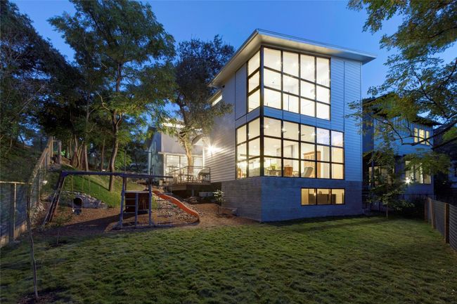 1700 S 6 Th St, House other with 3 bedrooms, 4 bathrooms and 2 parking in Austin TX | Image 4
