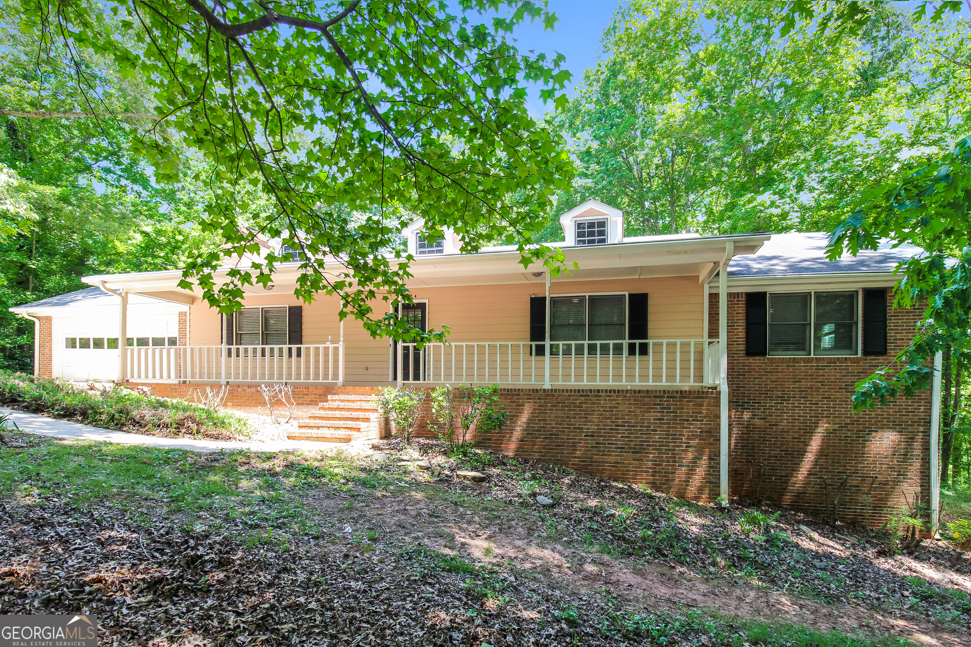 Lynnwood Ct, Conyers, GA 30094