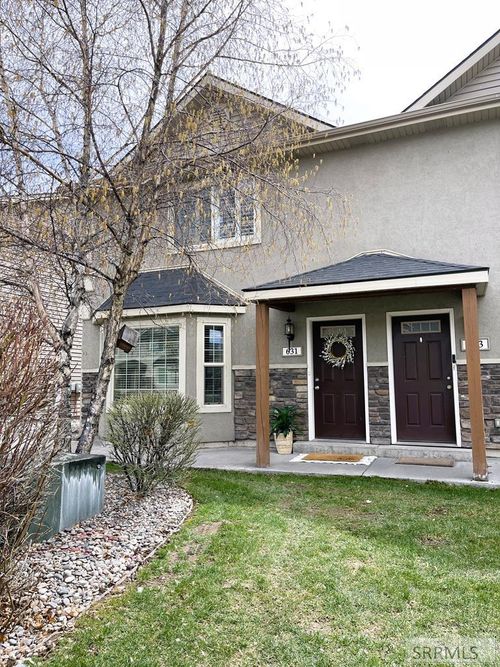 631 Trejo St, Rexburg, ID, 83440-2579 | Card Image
