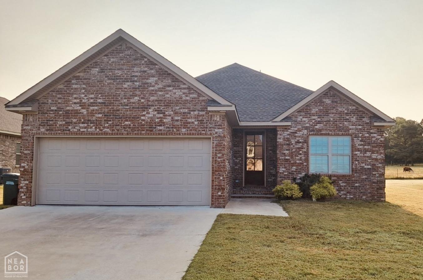 Hills Dr, Bono, AR 72416