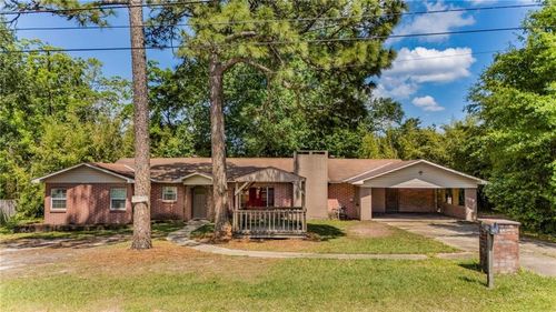 916 Leon St, Saraland, AL, 36571-3524 | Card Image
