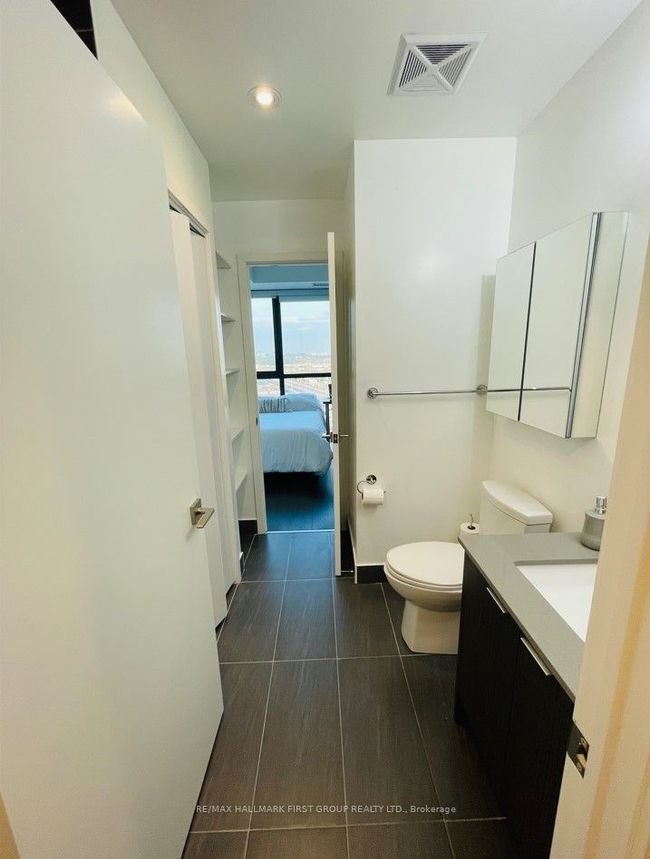 1909 - 2908 Highway 7, Condo with 1 bedrooms, 1 bathrooms and null parking in Vaughan ON | Image 11