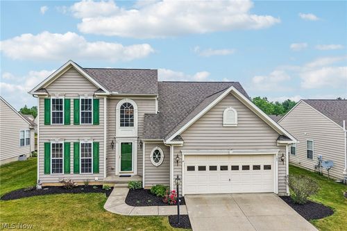 385 Deep Creek Cir, Northfield, OH, 44067-5005 | Card Image
