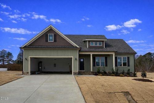 275 Tee Dr, Selma, NC, 27576-2409 | Card Image