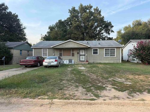 424 Beech Grove Dr, Forrest City, AR, 72335-2009 | Card Image