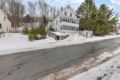 376 Burgess St, Berlin, NH, 03570-2304 | Card Image