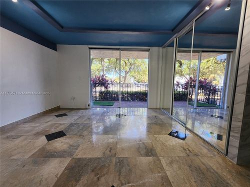 apt-112-12500 Ne 15th Ave, North Miami, FL, 33161-6062 | Card Image